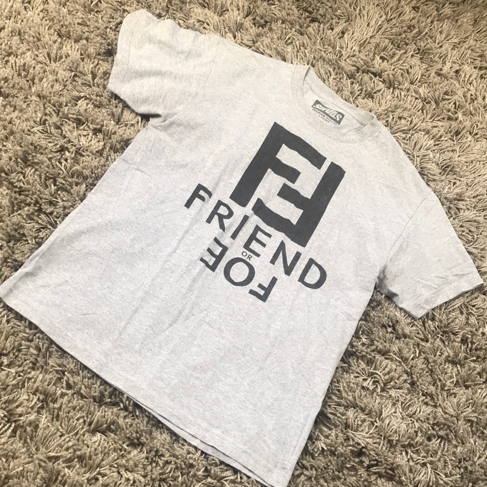 Men’s  graphic tee